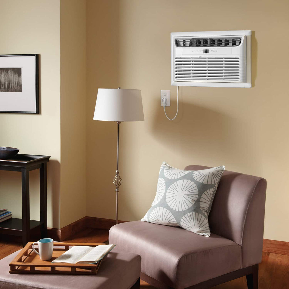 Frigidaire - 115V 10,000 BTU 450 Sq. Ft. Smart In Wall Air Conditioner with Remote - White