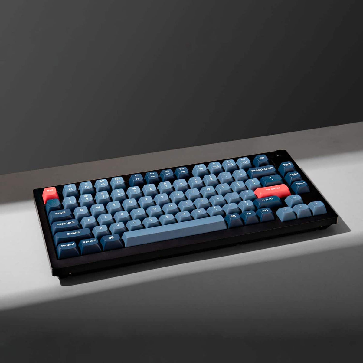 Keychron - V1 Max 75% Custom Wireless RGB Mechanical Keyboard with Programmable QMK/VIA Hot-Swappable Red Switch - Black