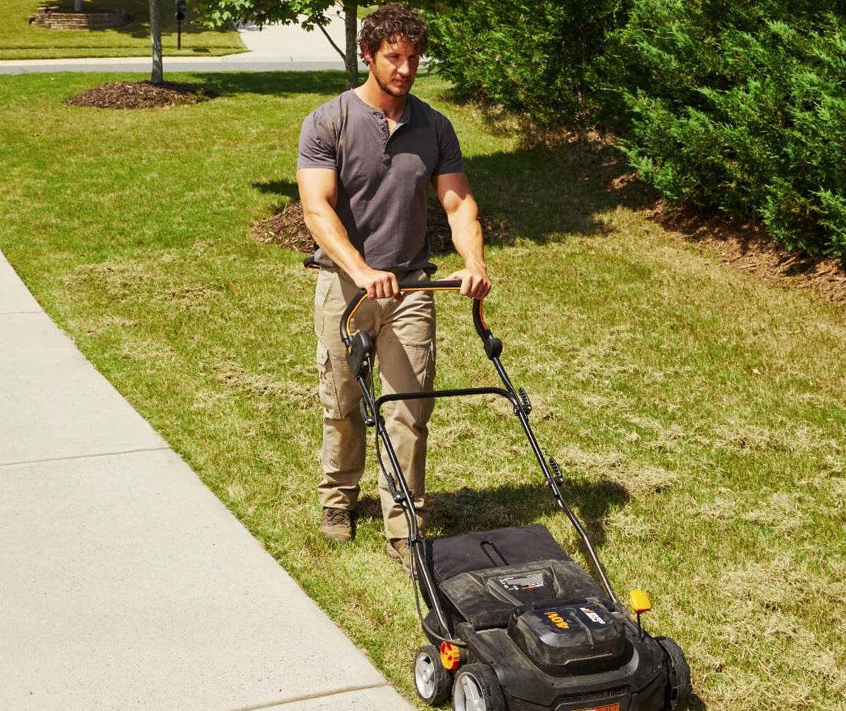 WORX - Nitro 40V 14" Dethatcher - Black