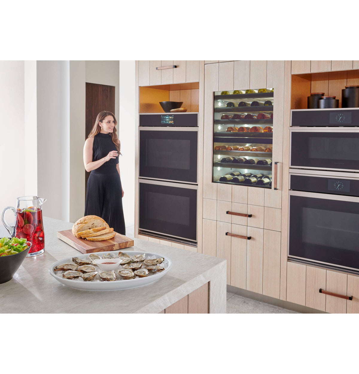 Monogram - 30" Built-In Single Electric Convection Wall Oven with Precision Cooking and LCD Controls - Stainless Steel