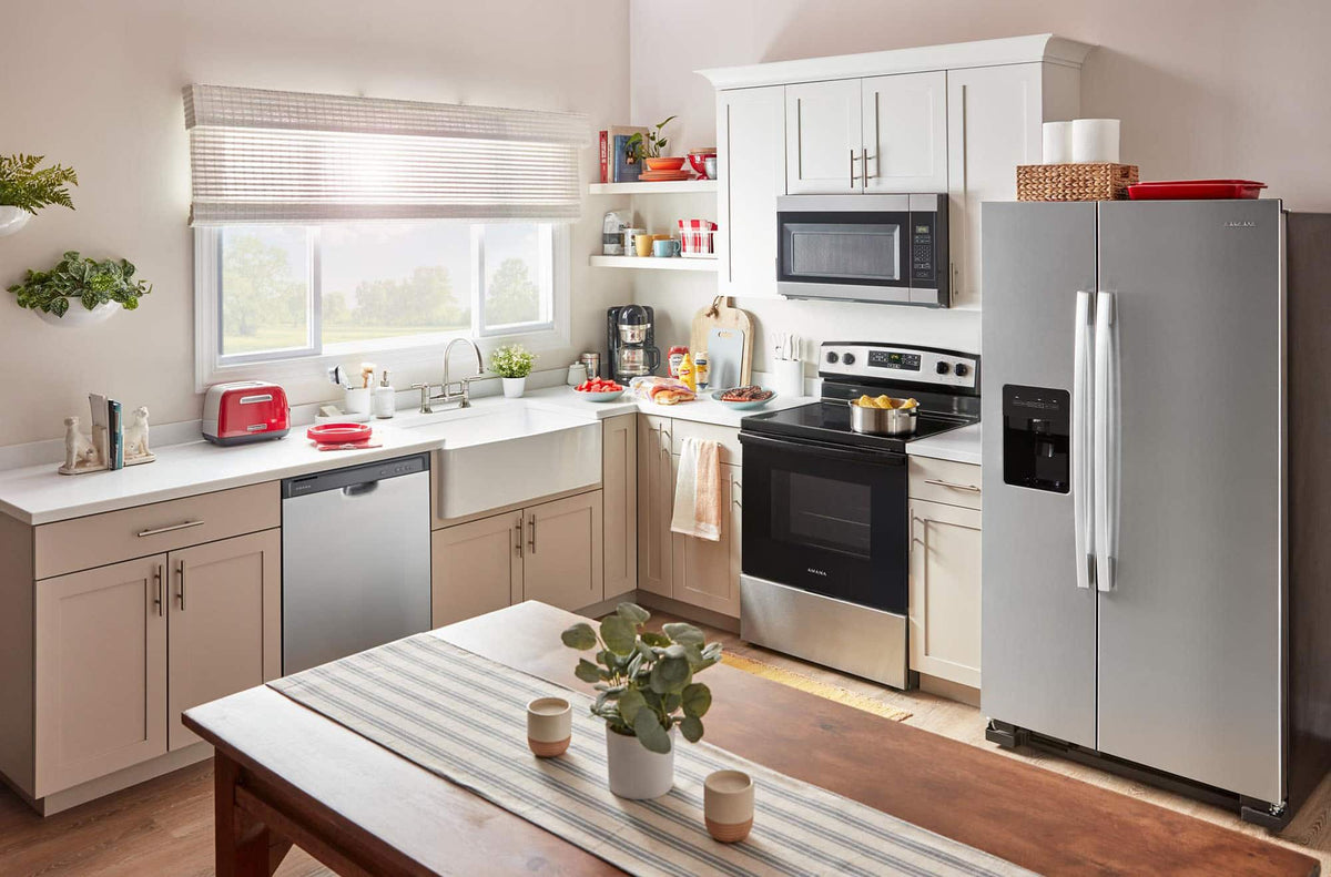 Amana - 30 in. Wide 4 elements 4.8 cu. ft. Freestanding Electric Range with Extra-Large Oven Window - Stainless Steel
