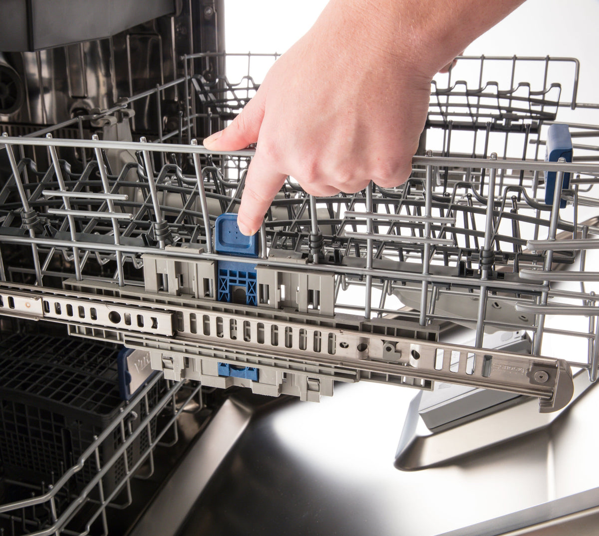 Viking - Dishwasher - Stainless Steel