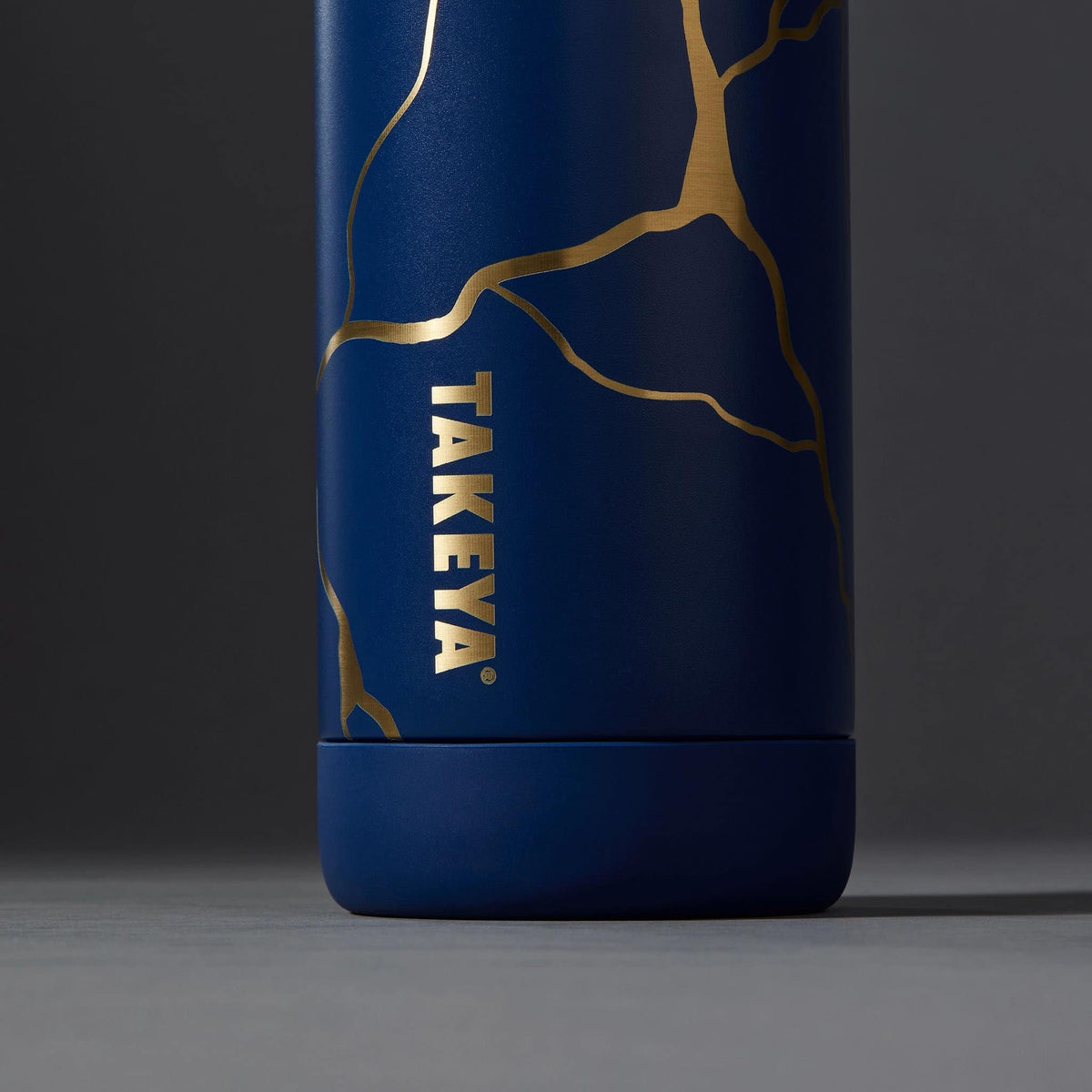 Takeya - Kintsugi 32-oz. Leakproof Water Bottle with Spout Lid - Bleu Marine