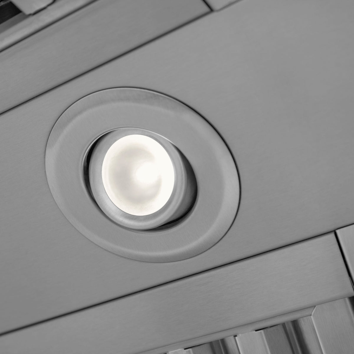 ZLINE - 48 inches - Externally Vented - Wall Range Hood - Stainless Steel
