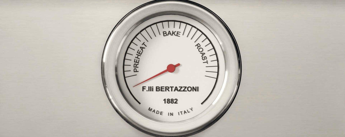Bertazzoni - 30" Master Series Induction Range - Bianco Matt/Gold - White