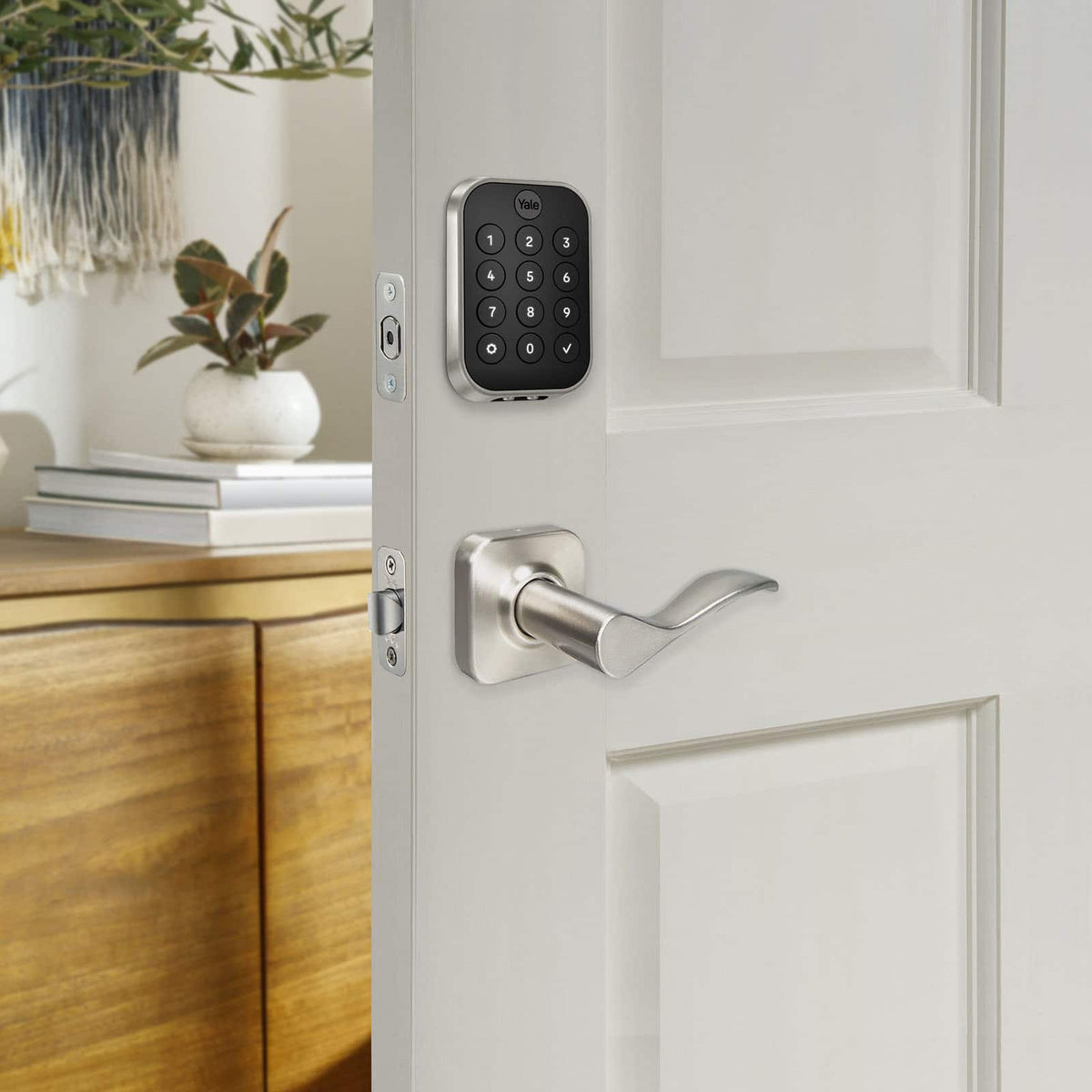 Yale - Assure Lock 2 Touch Key-Free Keypad with Bluetooth - Satin Nickel