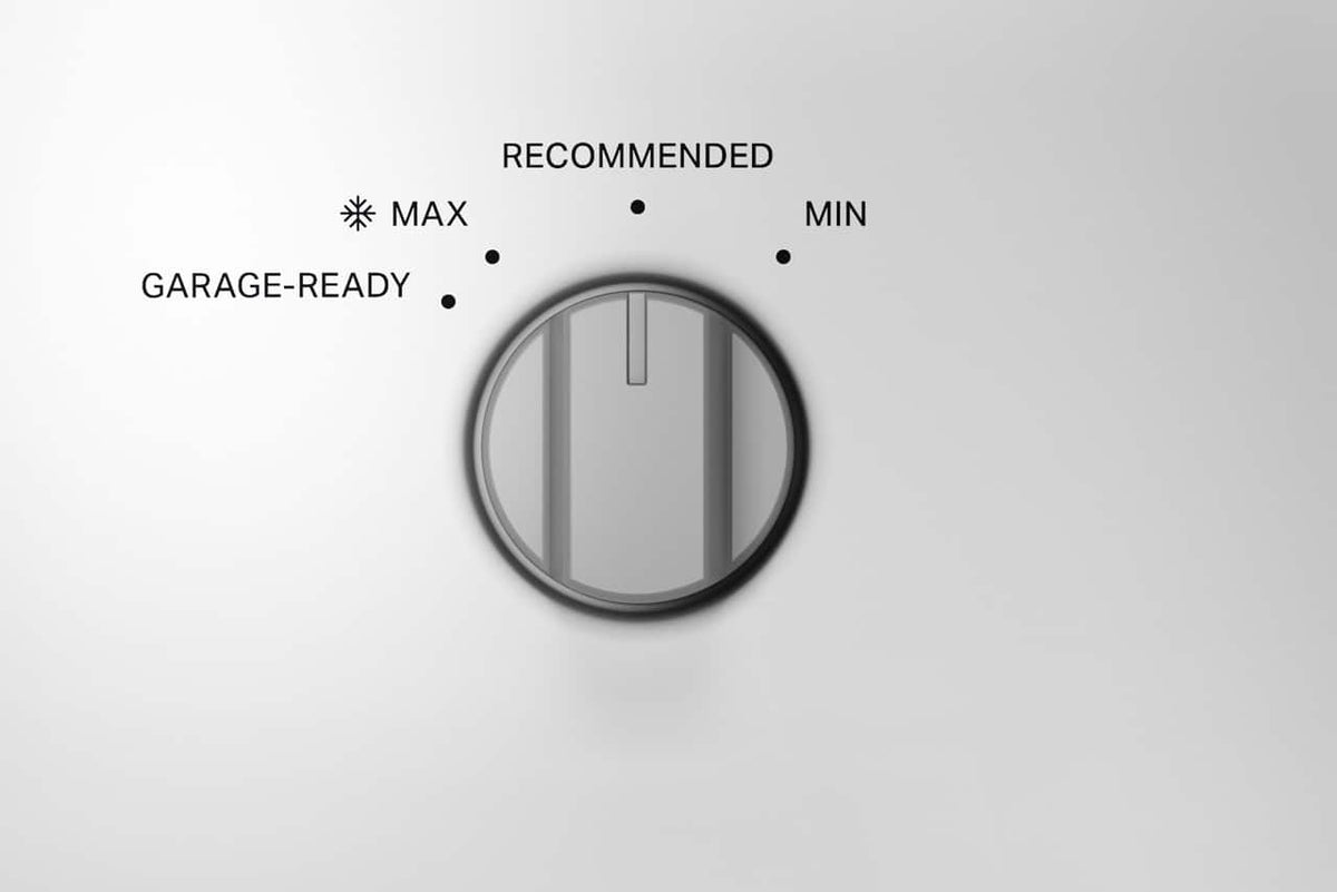 Whirlpool - 30 in. Wide 19.2 cu. ft. Top-Freezer Refrigerator with Total Coverage Cooling - Fingerprint-Resistant Stainless Finish