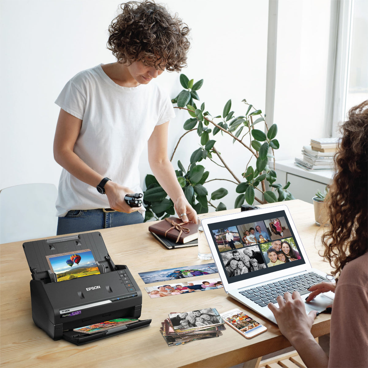 Epson - FastFoto FF-680W Wireless High-speed Photo Scanning System - Black