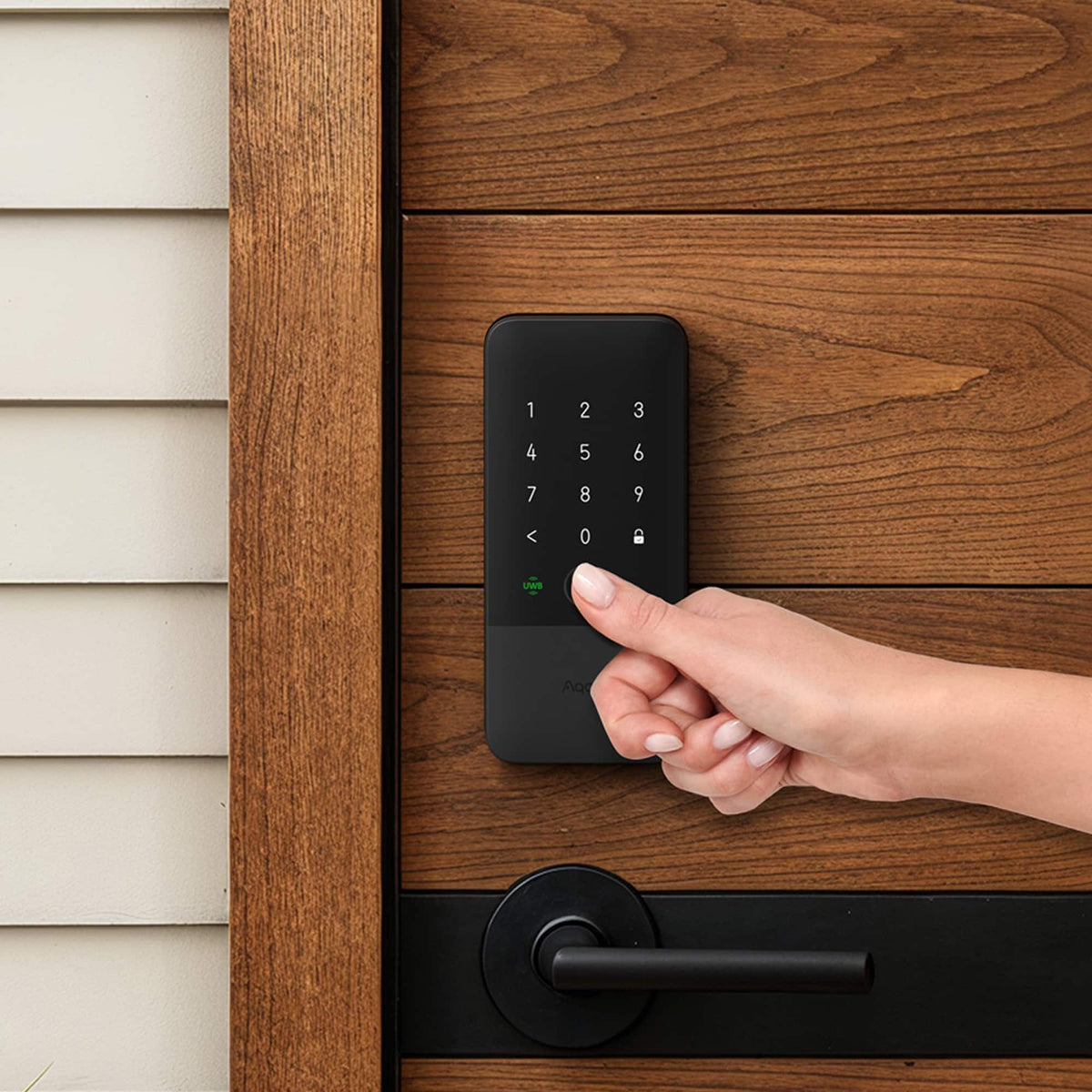 Aqara - UWB Smart Lock U400 Kit with M100 Hub, Matter, Thread, Wifi, Apple Home Key, Fingerprint, Rechargeable Battery - Black
