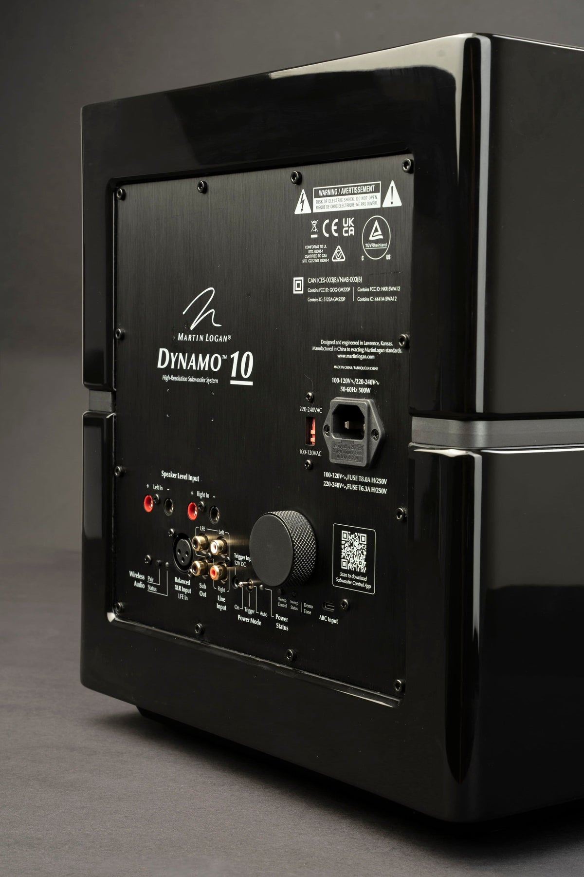 MartinLogan - Dynamo 10, 10” Sealed, Powered Subwoofer, with Magnitude MT-1kW Amplifier, Sub Control App, and Wireless Built-In - Gloss Black