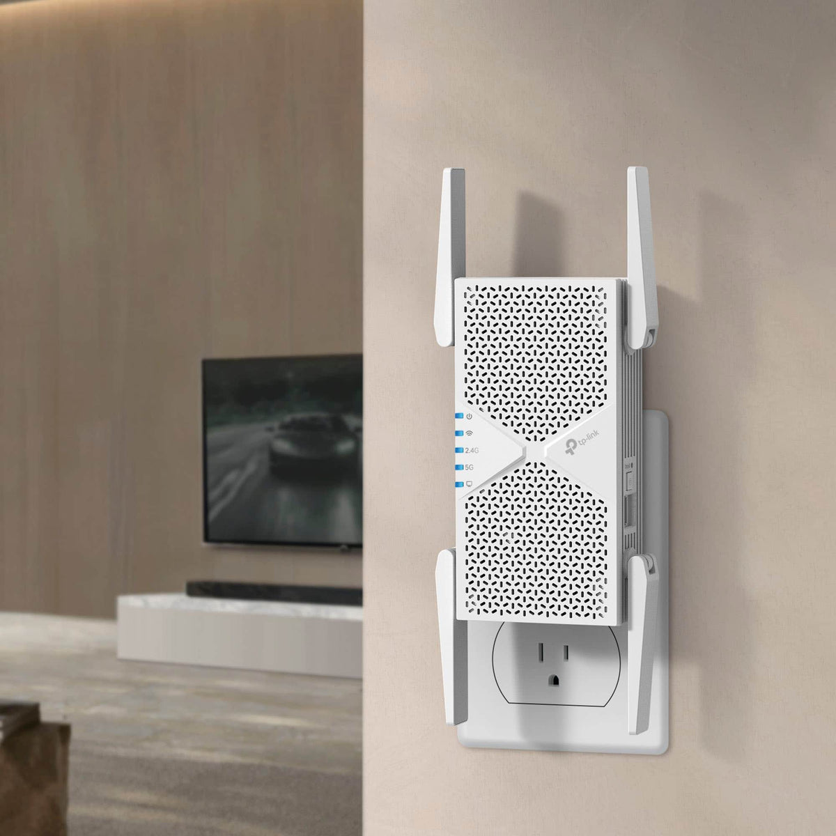 TP-Link - BE6500 Wi-Fi 7 Range Extender - White