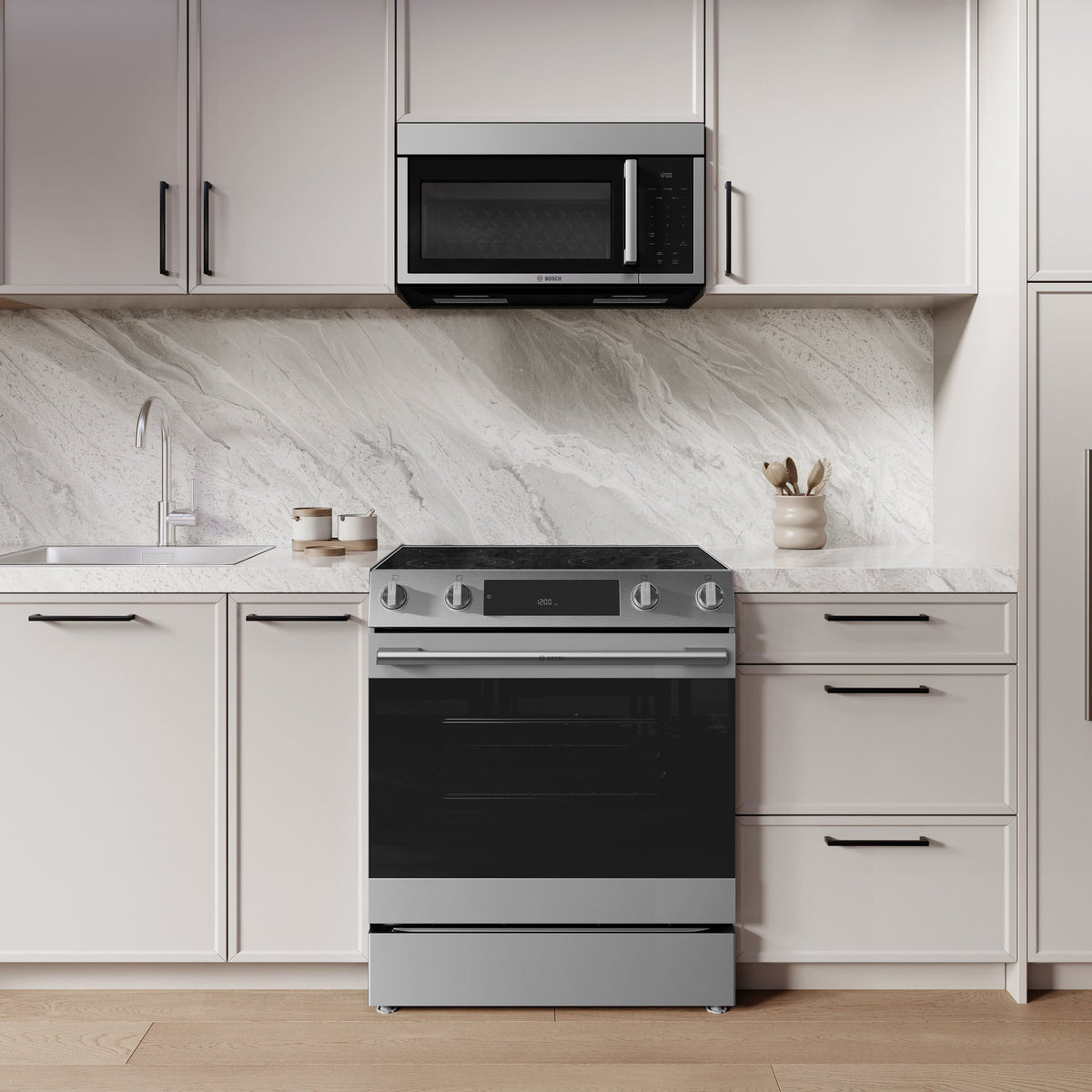 Bosch - 300 Series 30 in. Wide 5.8 Cu. Ft. Slide-In Electric Convection Range with 5 Elements - Stainless Steel