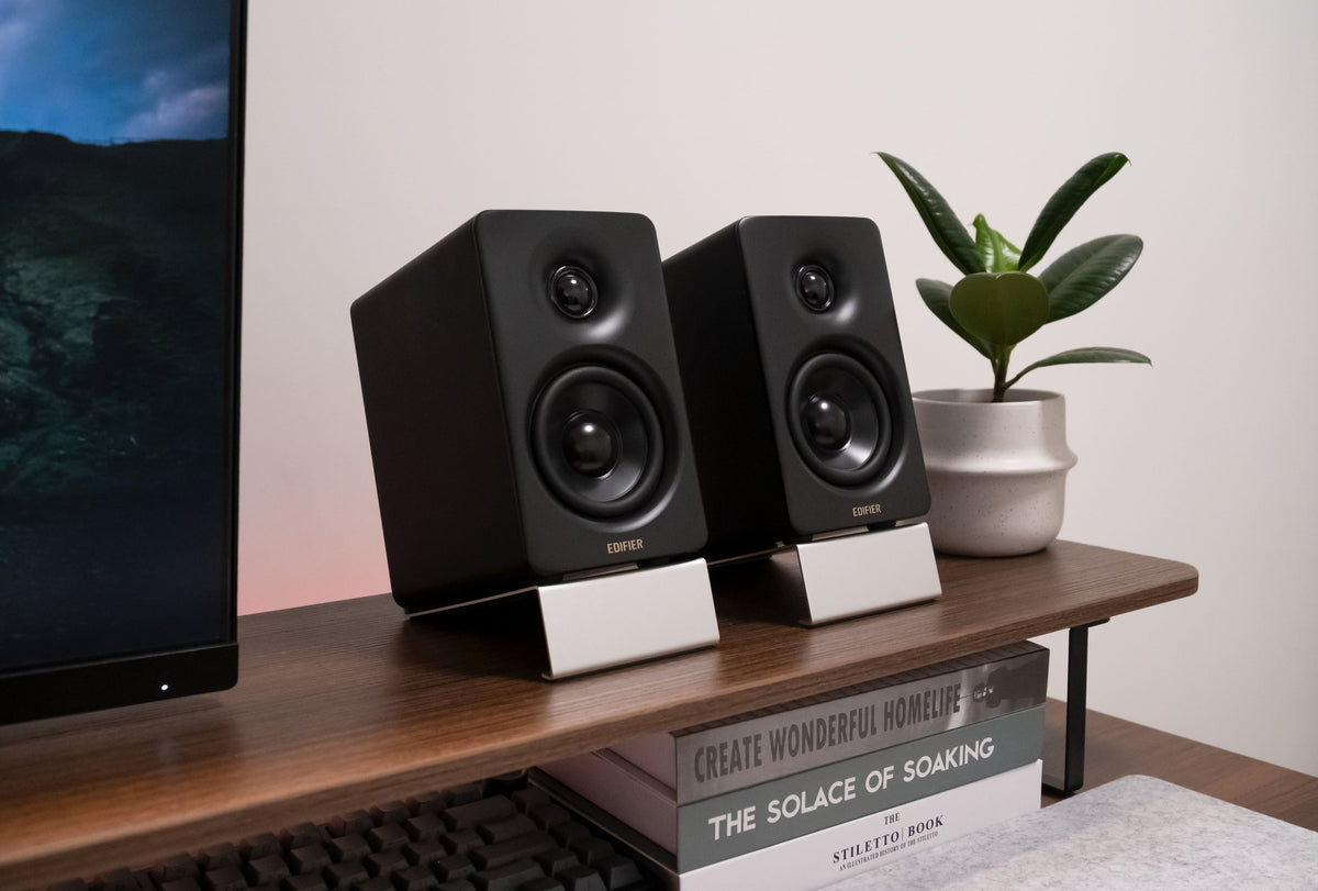 Edifier - M60 Compact Desktop 2.0 Speakers (Pair) - Black