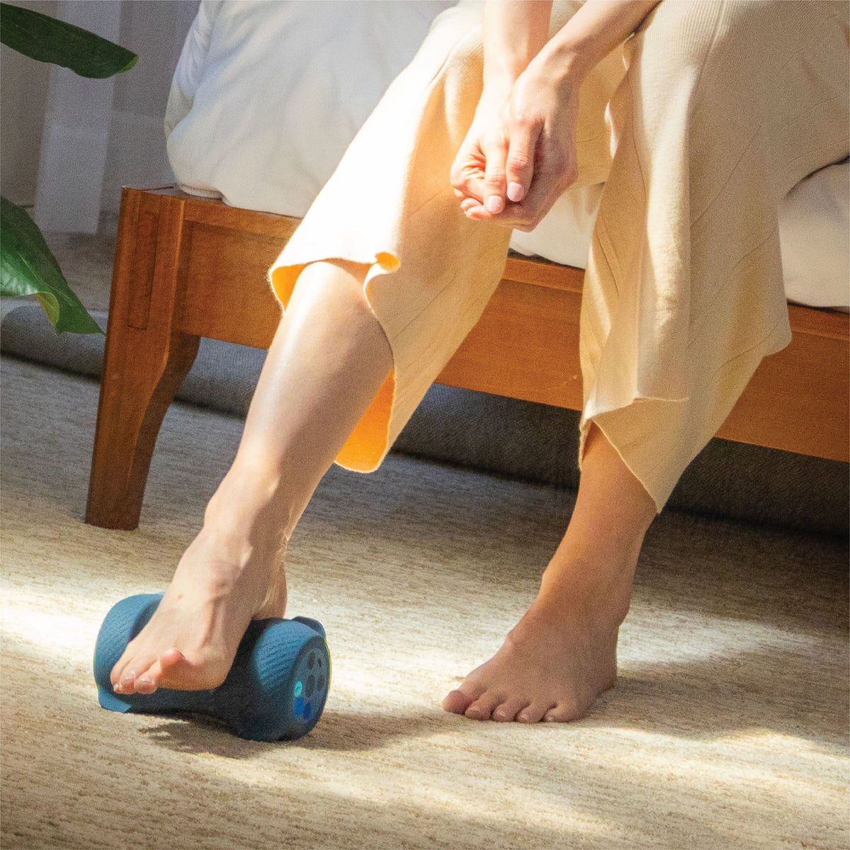 Chirp - Sole Vibe Heated Foot Massager - Slate