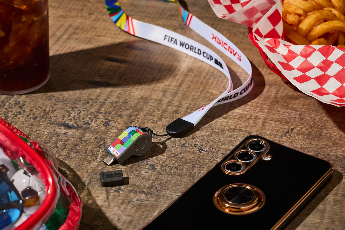SANDISK - 128GB USB-C FLASH DRIVE: FIFA WORLD CUP 2026 EDITION - Black/Global