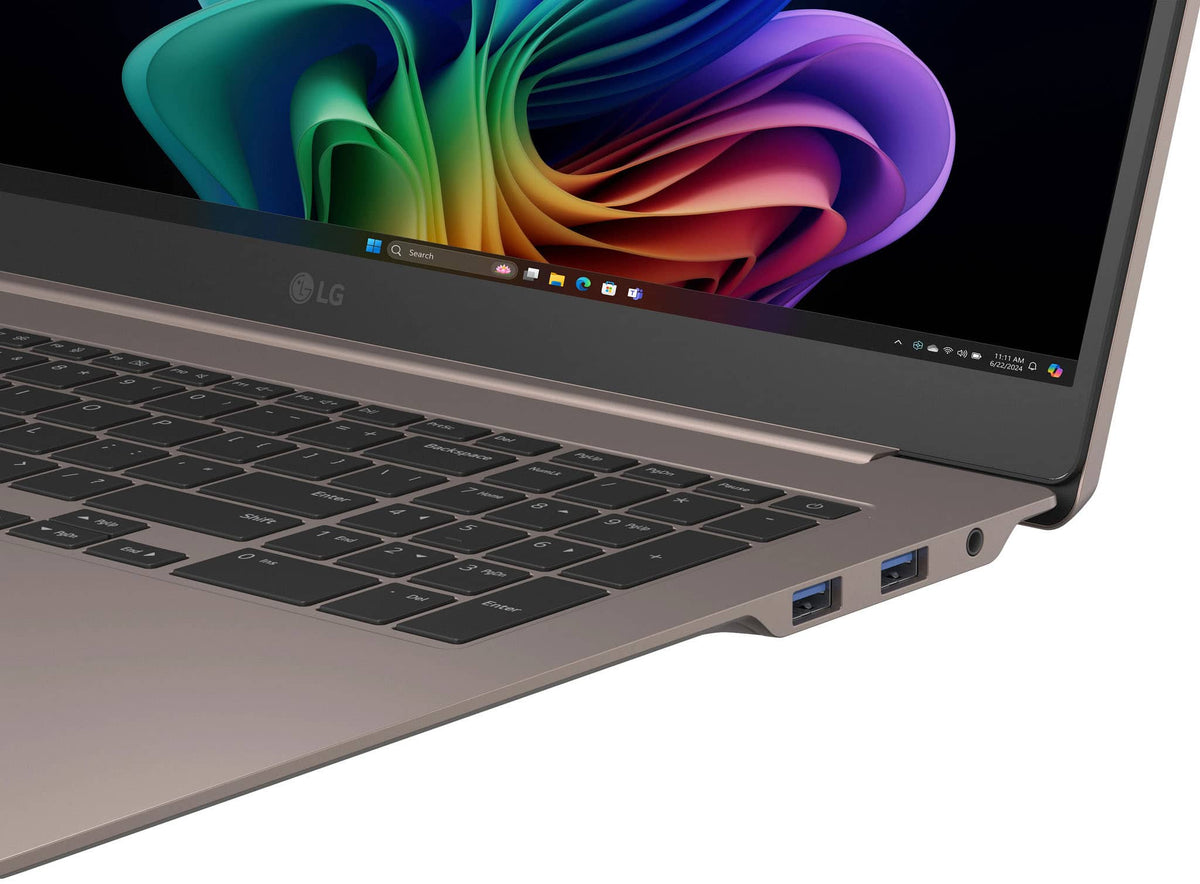 LG - gram Max 17" 2.5K Touch-Screen Laptop - Intel Core Ultra 7 Processor 355 - 32GB RAM - 1TB SSD - Copilot + PC - Matte Bronze