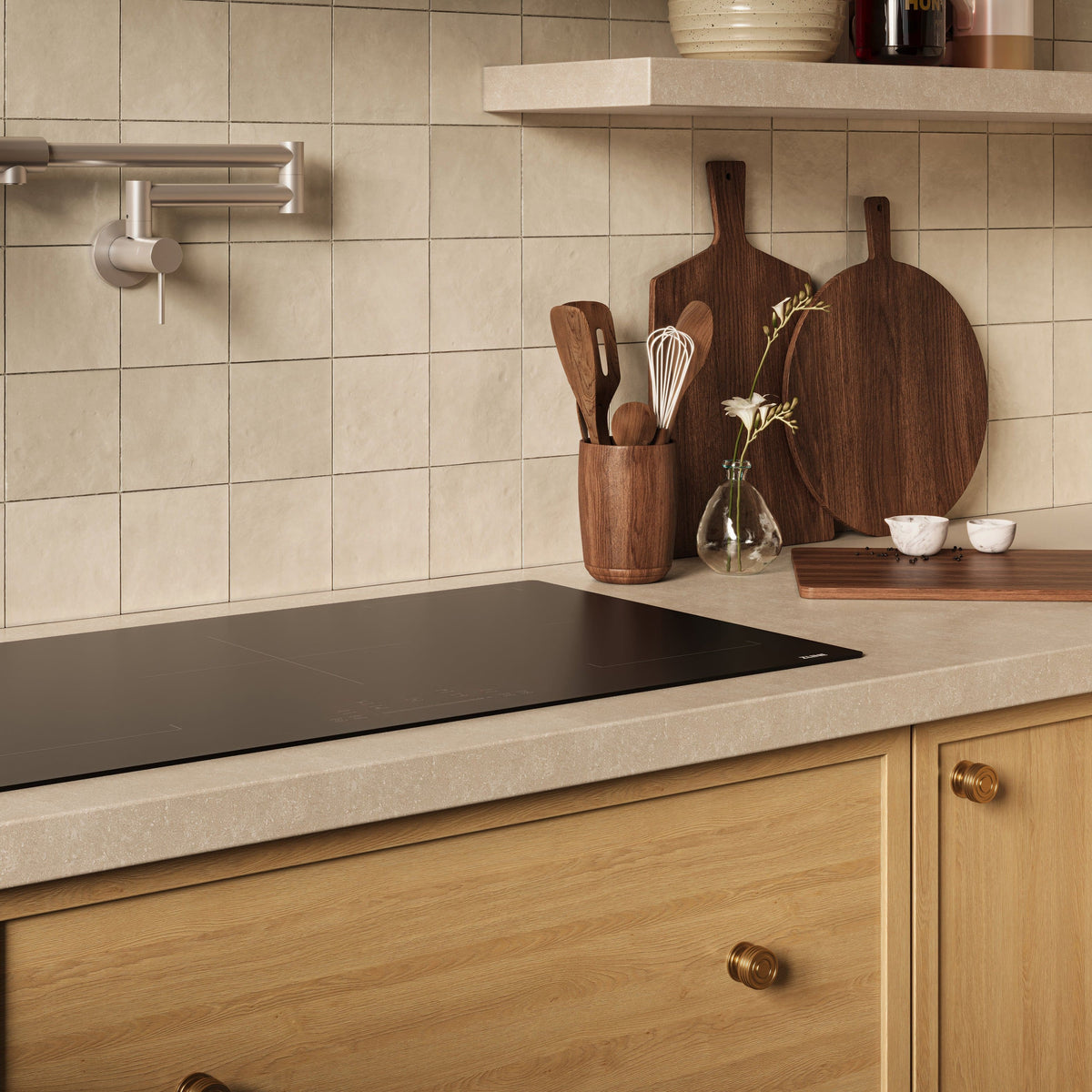 ZLINE - 36 in. Drop-in Induction Cooktop with Anti-Scratch Glass and 5 Elements - Black