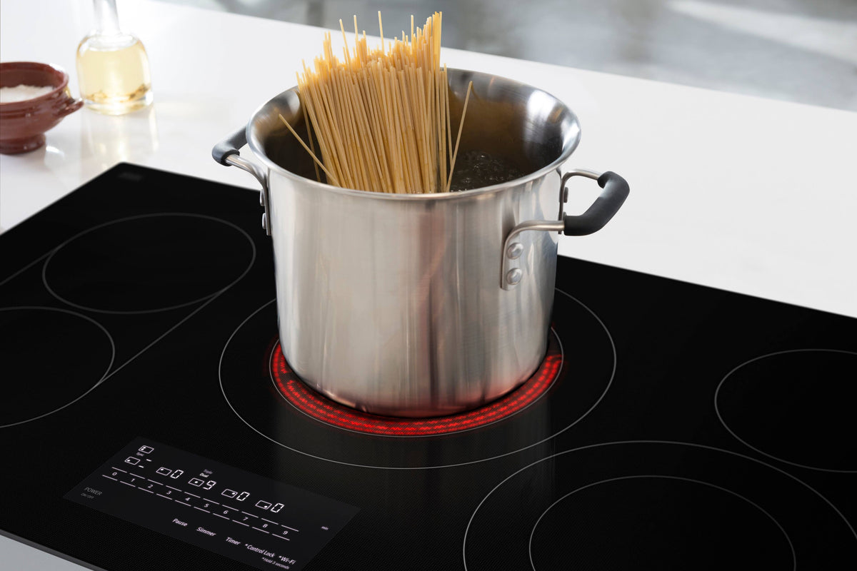 LG - 36-in Wide Built-In Electric Smart Cooktop with 5 Elements, Backlit SmoothTouch Glass Controls and 3.6kW Triple Element - Black
