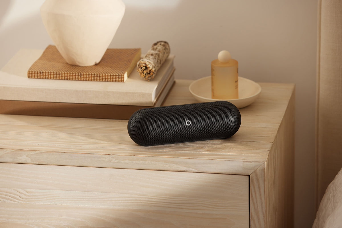 Beats - Pill Portable Wireless Bluetooth Speaker and Portable Charger - Matte Black