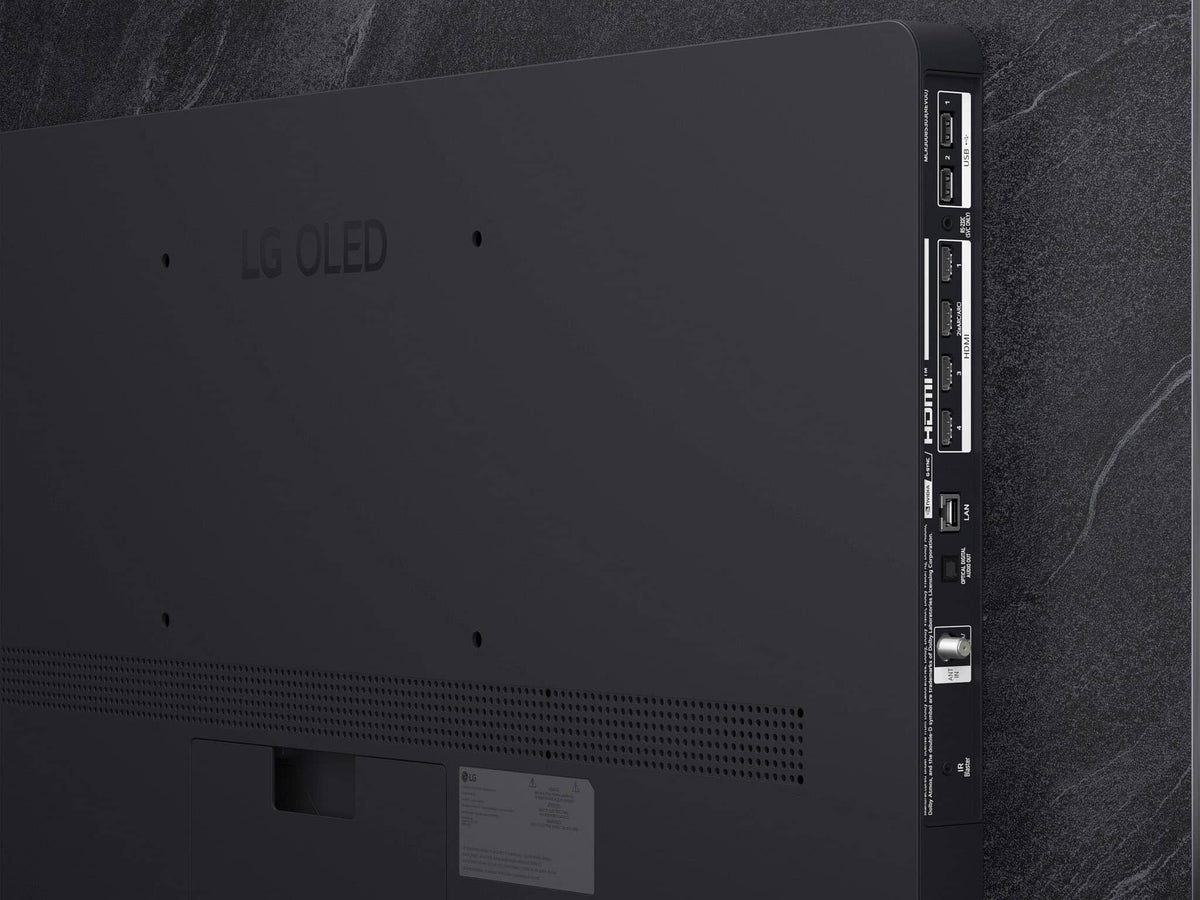 LG - 55" Class C6 OLED evo AI 4K Smart webOS TV with Perfect Black, Perfect Color and Brightness Booster (2026)