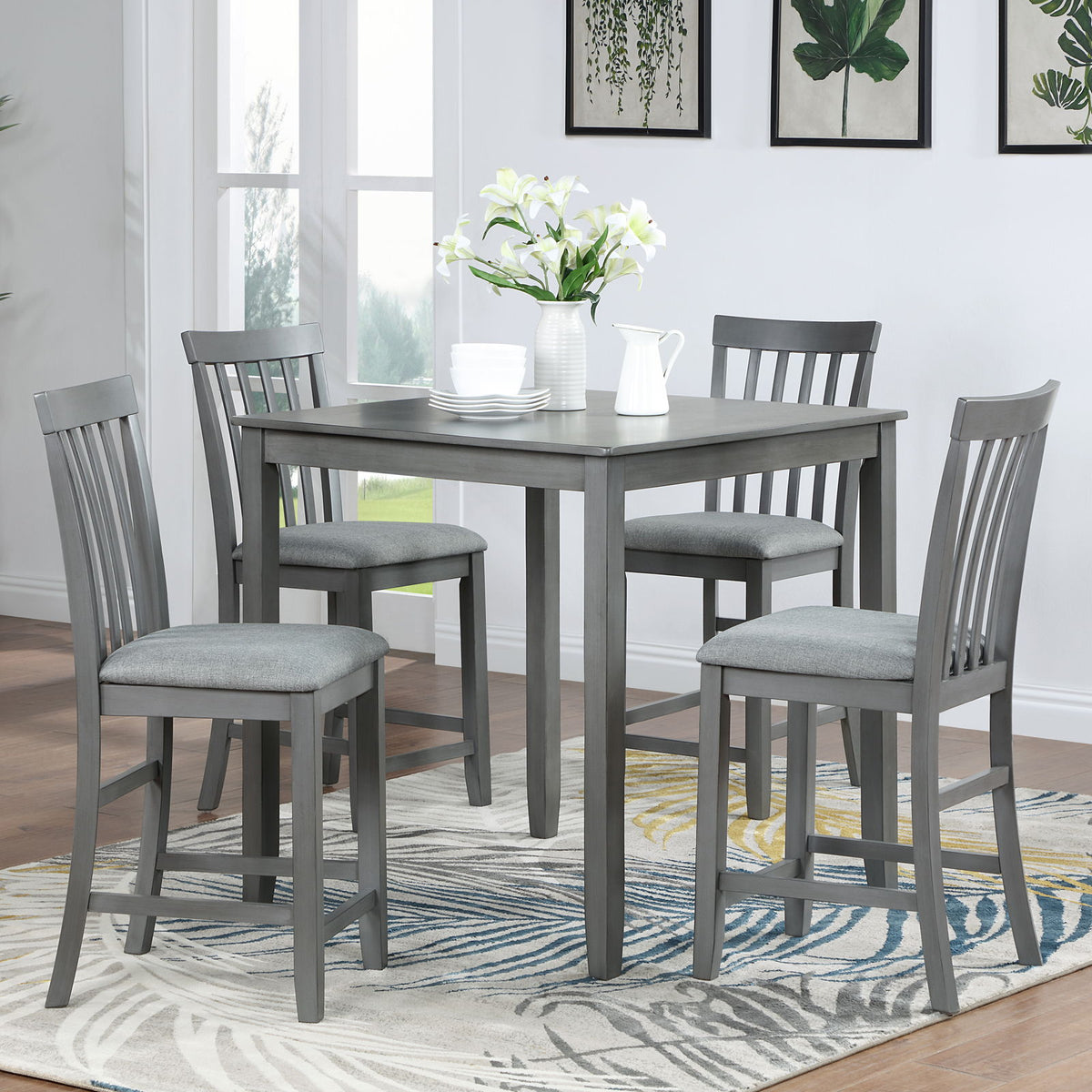 Mesa de comedor cuadrada
