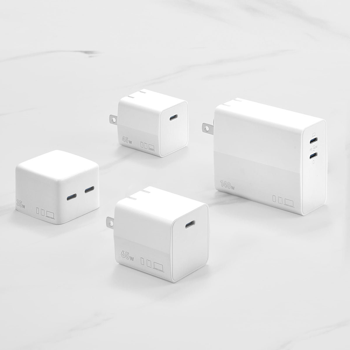 Insignia™ - 45W USB-C Wall Charger for MacBook Pro, iPad, iPhone, Apple Watch, Samsung Smartphones & More - White