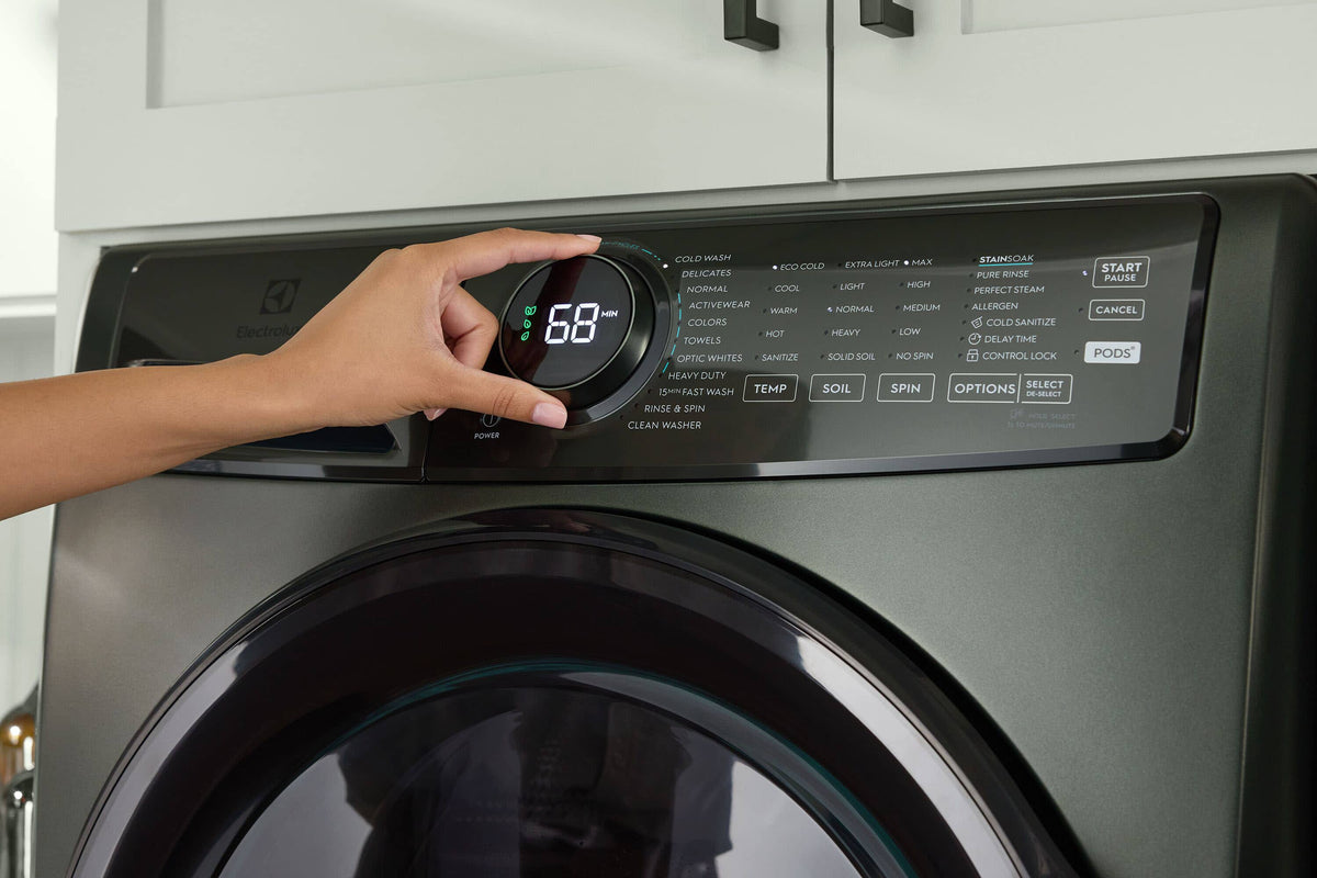 Electrolux - Front Load Perfect Steam™ Washer with LuxCare® Plus Wash and SmartBoost® - 4.5 Cu. Ft - Alpine