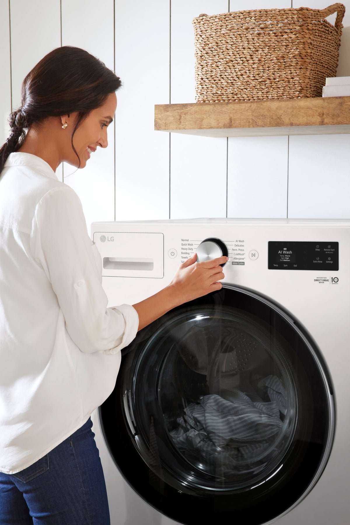 LG - 5.0 Cu. Ft. High-Efficiency Stackable Smart Front Load Washer with Steam and TurboWash 360° - Alpine White