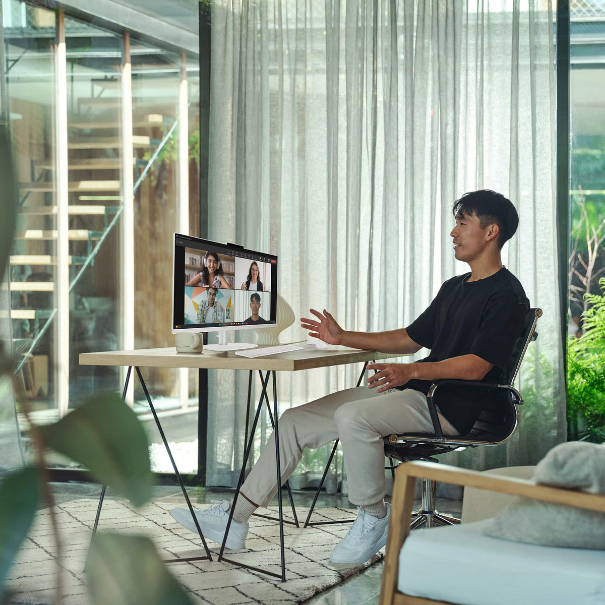 HP - OmniStudio 27" Full HD Touchscreen All-in-One w/ Adjustable Height - Intel Core Ultra 7 - 16GB Memory - 1TB SSD - Cotton White