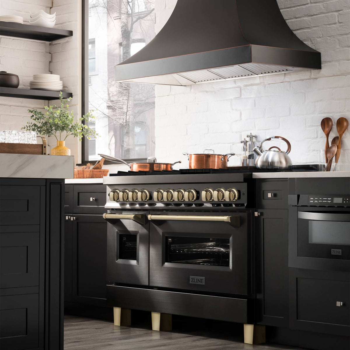 ZLINE - 48 in. Wide 7 Burner Autograph 6.0 cu. ft. Freestanding Legacy Dual Fuel Range with  Black Steel & Gold Accents - Black