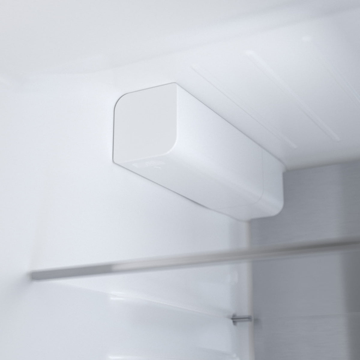 Bosch - 800 Series 24 in. Wide 12.8 Cu. Ft Bottom Freezer Counter-Depth Smart Refrigerator with Internal Ice and Water Dispenser - White
