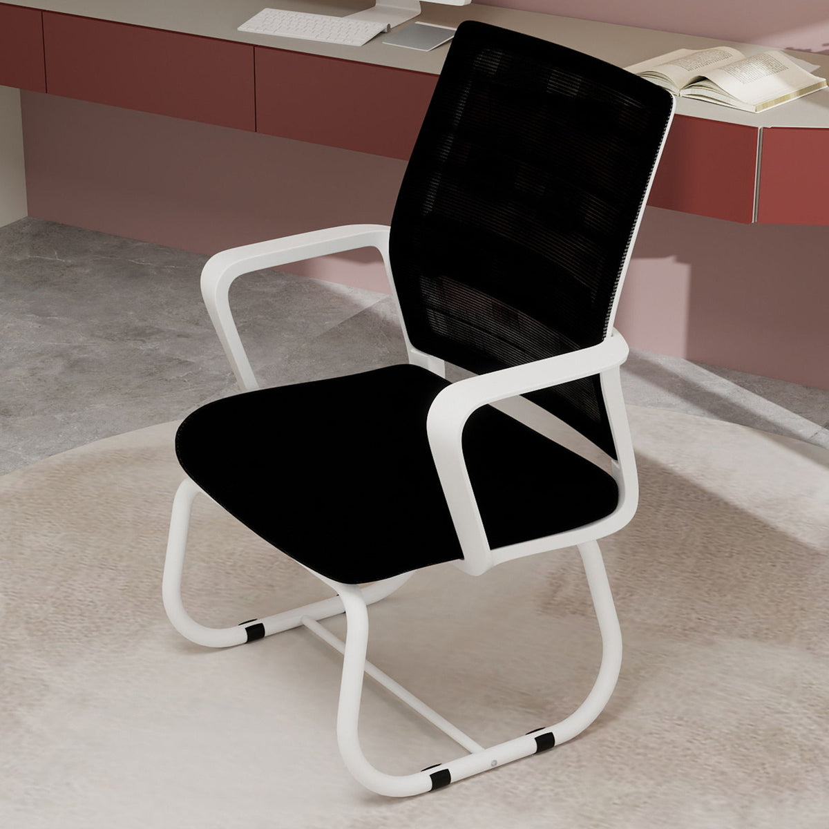 Silla de oficina minimalista con respaldo suave