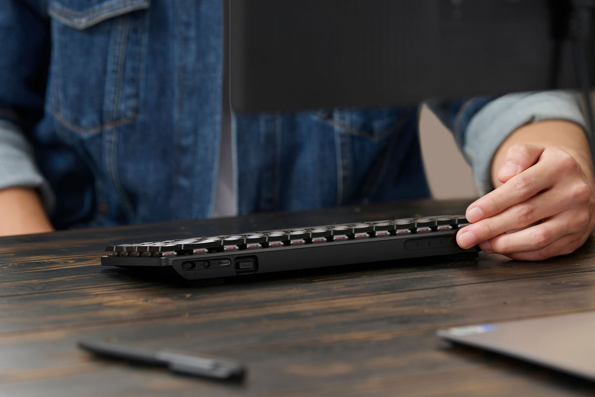 ASUS - ProArt KD300 65% Wireless Mechanical RGB Keyboard with RX Red Low-Profile Switches - Black