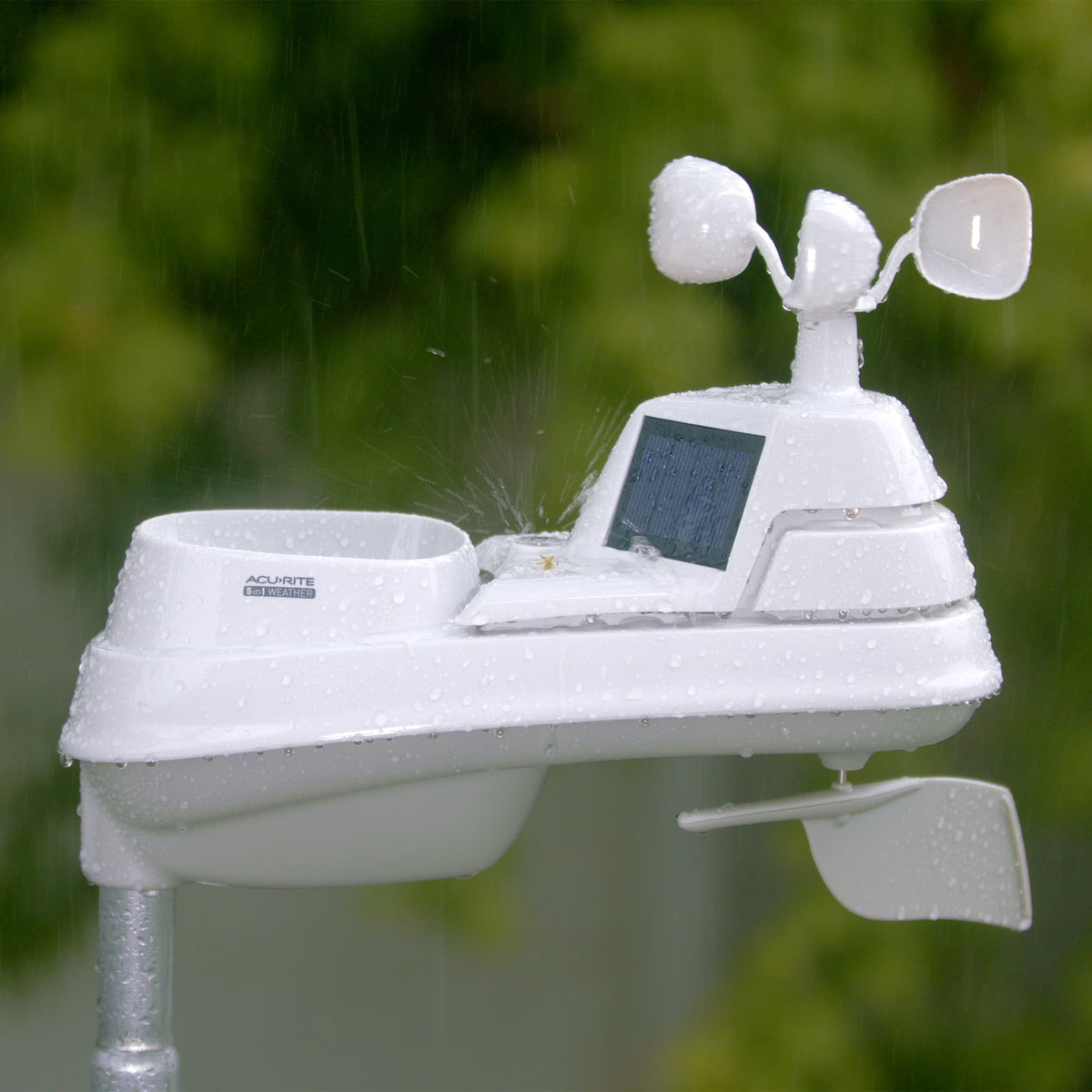 AcuRite - Iris (5-in-1) Pro Weather Station with High-Definition Display and Lightning Detection - Multi