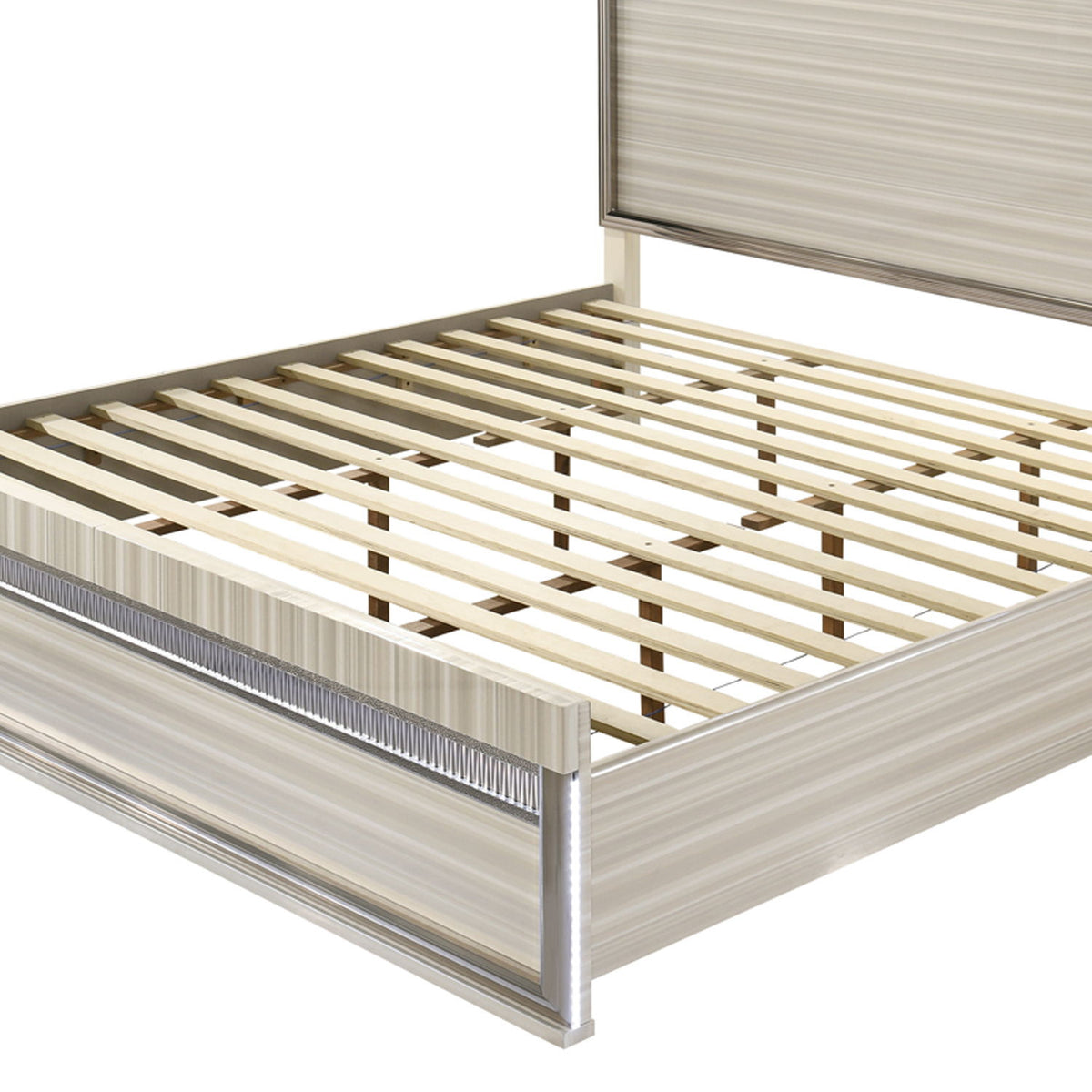 Leonor - Cama con cabecero y piecero LED