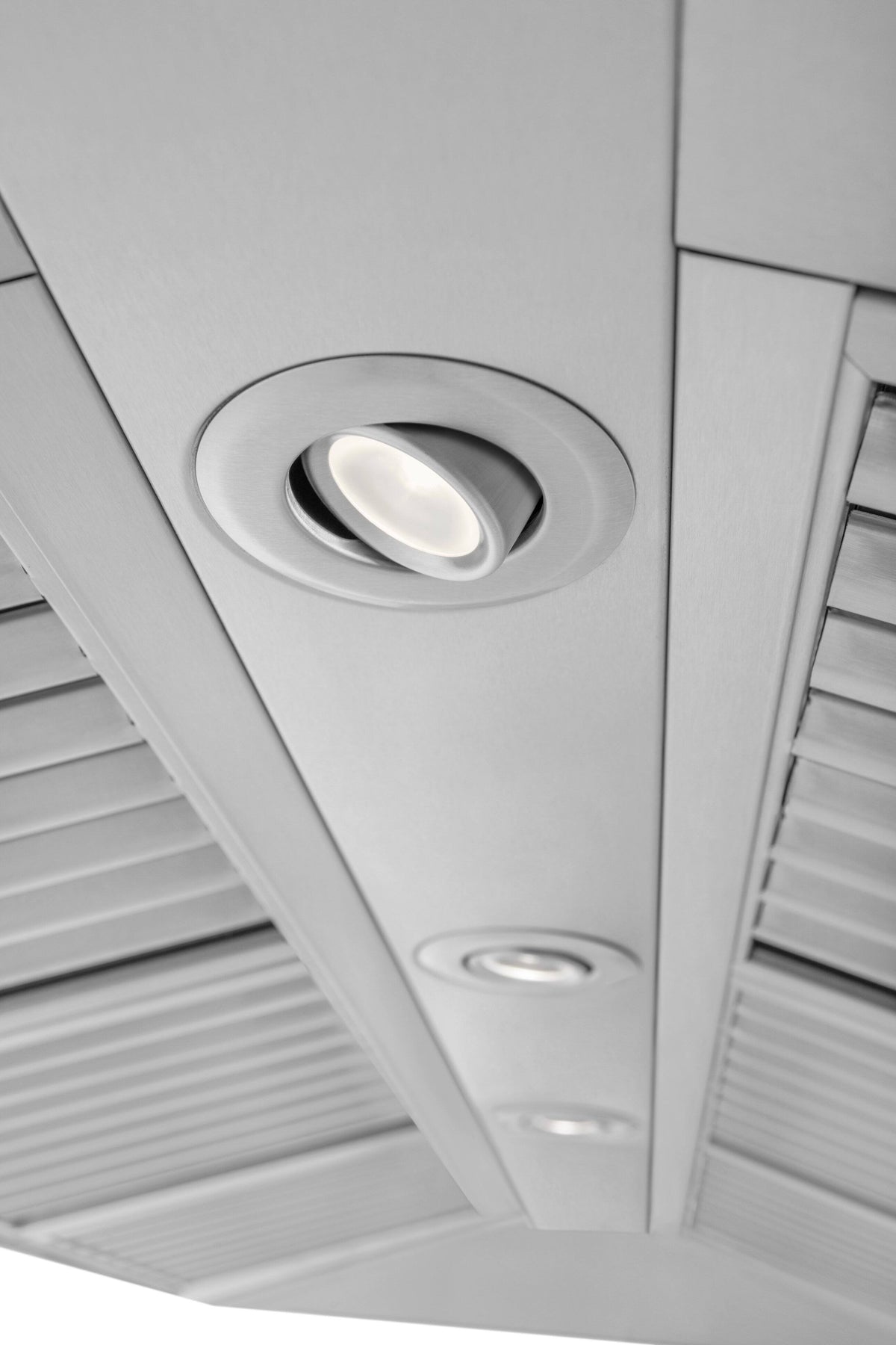 ZLINE - 60 inches - Externally Vented - Wall Range Hood - Stainless Steel