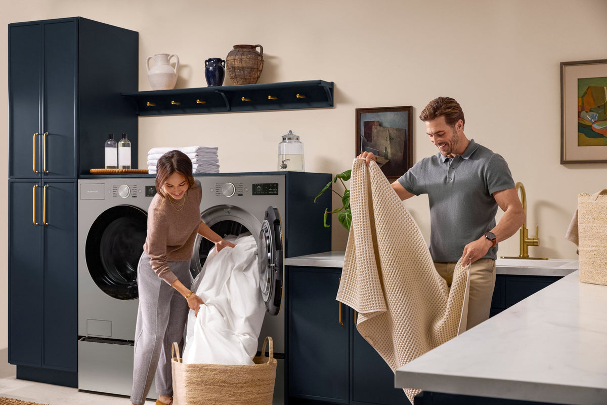 LG - SIGNATURE 5.8 Cu. Ft. Mega Capacity High-Efficiency Stackable Smart Front Load Washer with Steam and ezDispense - Platinum Steel