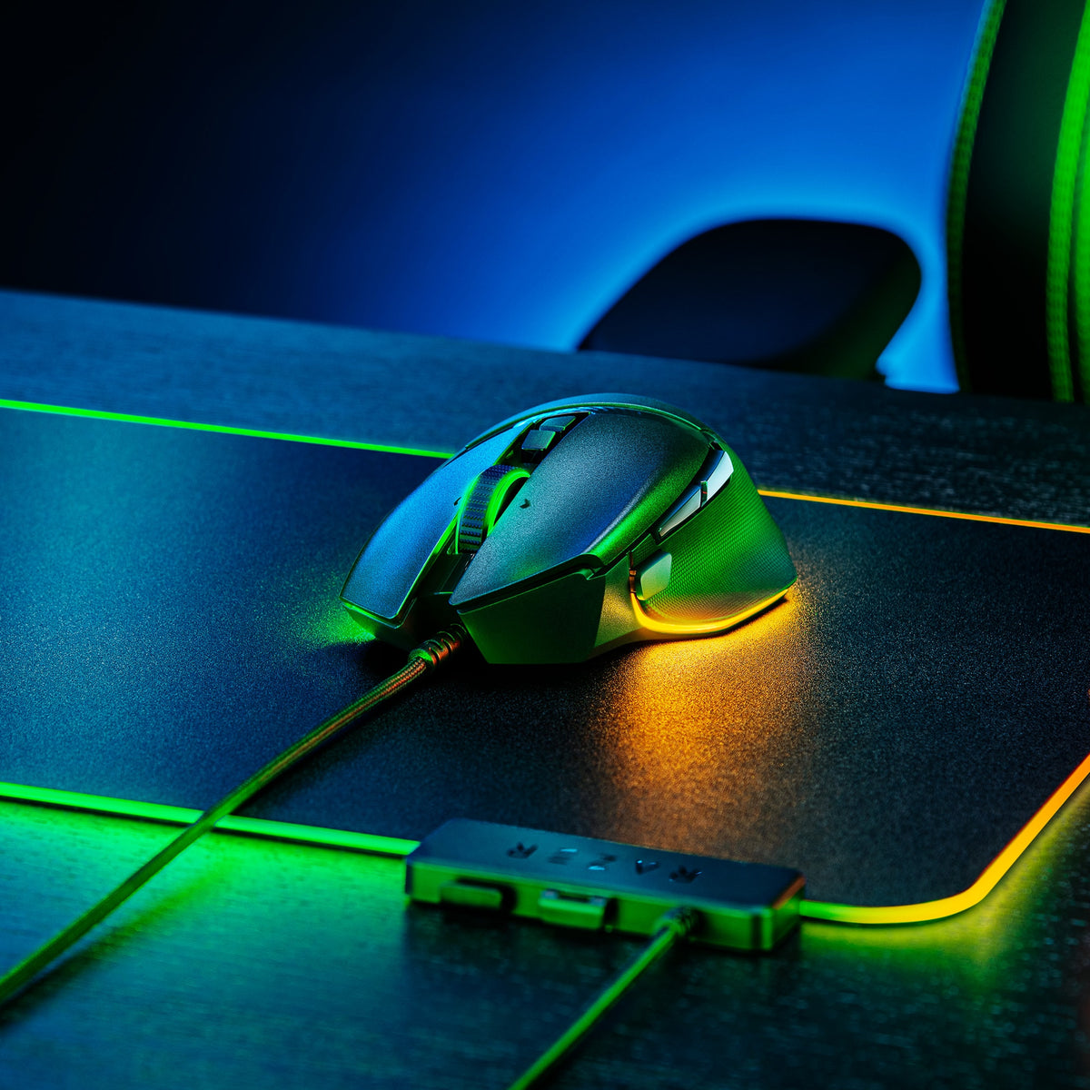 Razer - Basilisk V3 Optical Gaming Mouse with Chroma RBG Lighting - Wired - Black