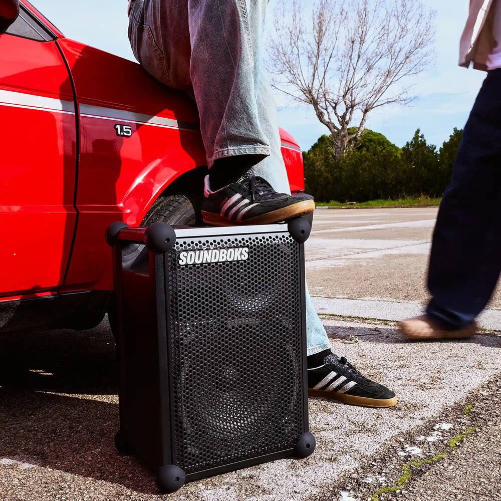 SOUNDBOKS - Mix - Indoor & Outdoor Battery Powered Bluetooth Party Speaker - Black
