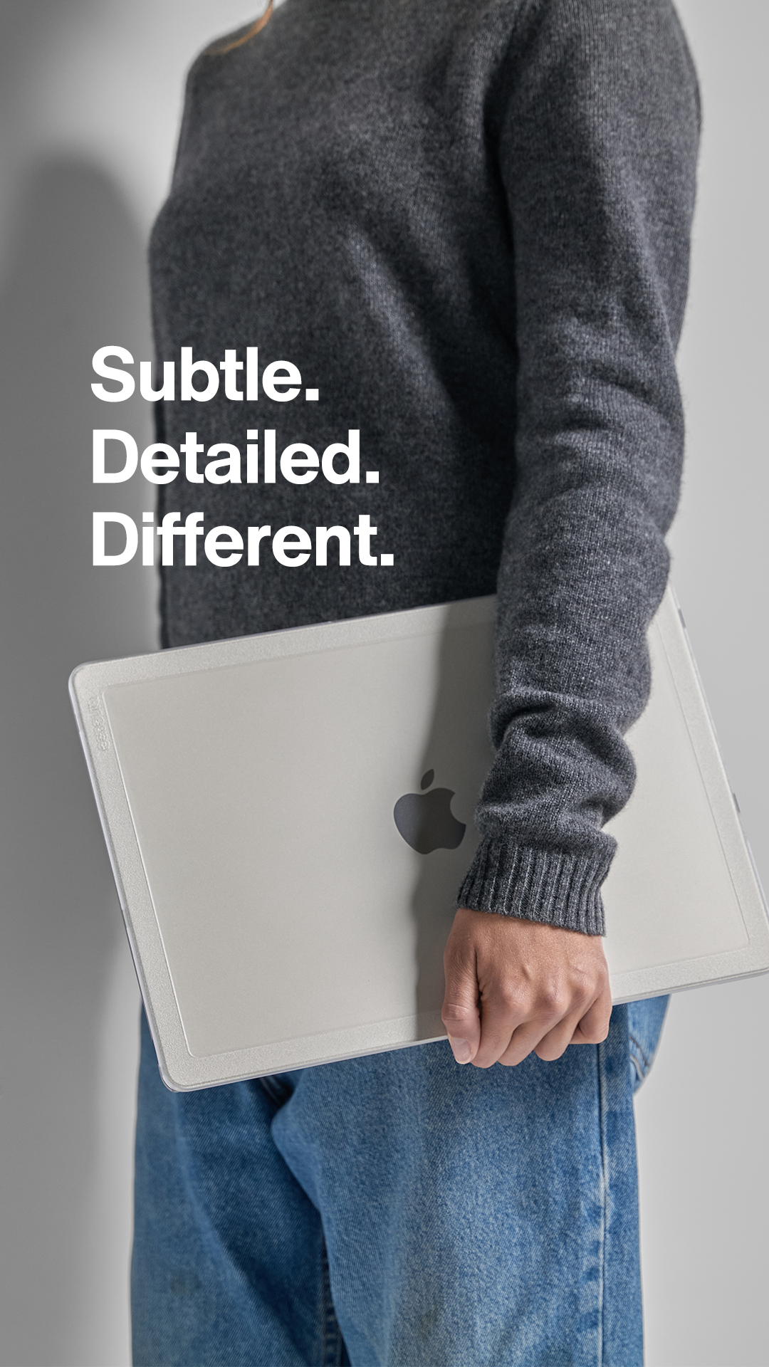 Incase - Edge Hard Shell Case for MacBook Air 15-inch M5 2026, M4 2025, M3 2024 - Clear