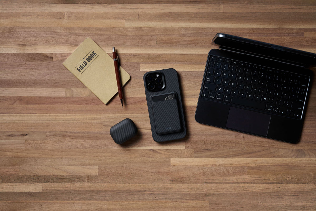 The Ridge Wallet - MagSafe Cardholder - Carbon Fiber 3K