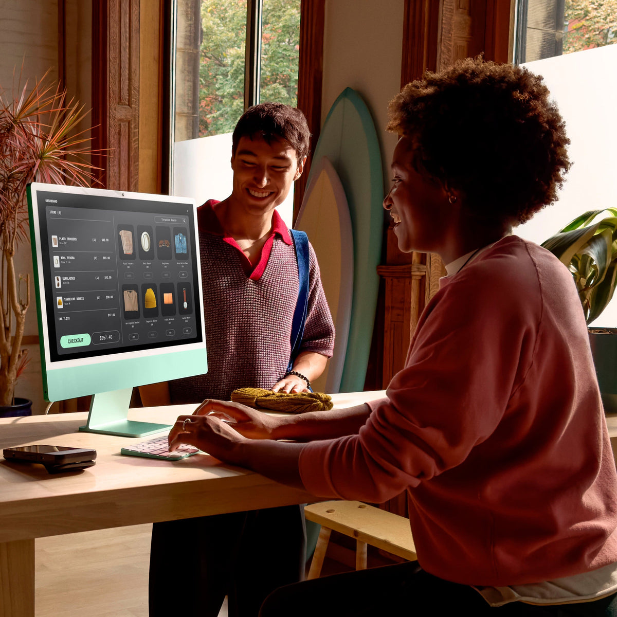 Apple - iMac 24-inch All-in-One - M4 chip - Built for Apple Intelligence - 10 Core CPU - 10 Core GPU - 24GB Memory - 512GB SSD - Silver