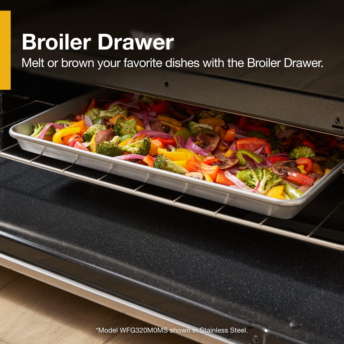 Whirlpool - 30 in. Wide 4 burners 5.1 cu. ft. Freestanding Gas Range with Broiler Drawer - Black