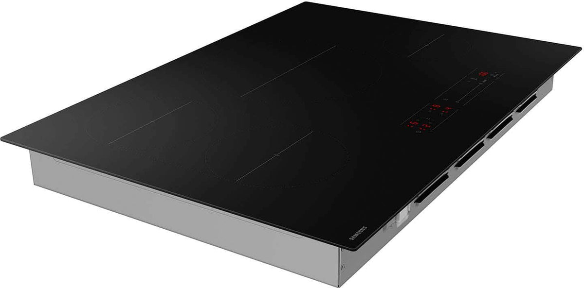 Samsung - 30" Induction Cooktop with Anti-Scratch Matte Glass and Sync Burners - Black