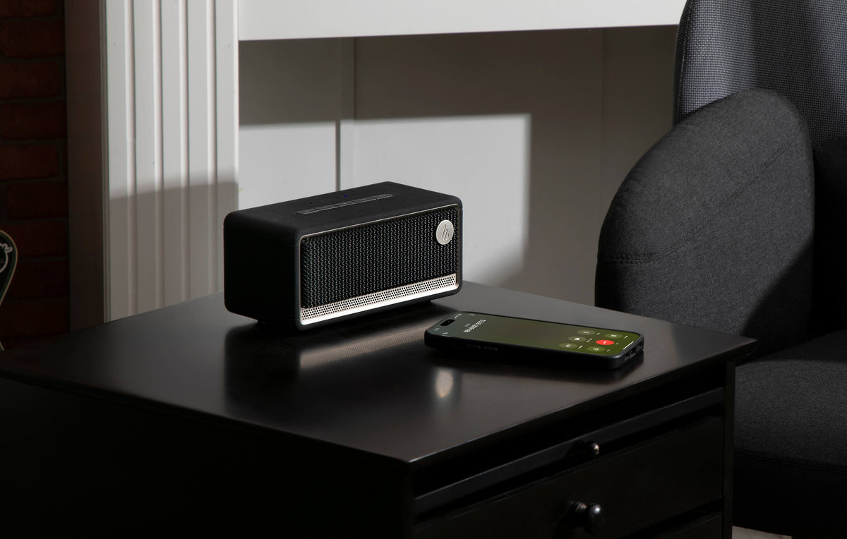 Edifier - ES60 Portable Speaker - Black