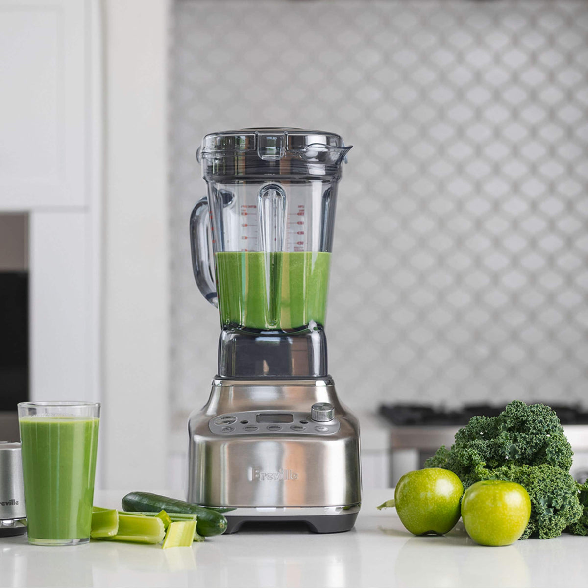 Breville - the Super Q Blender, 1600W, with 12 speed settings and 68 oz Jug - Brushed Stainless Steel