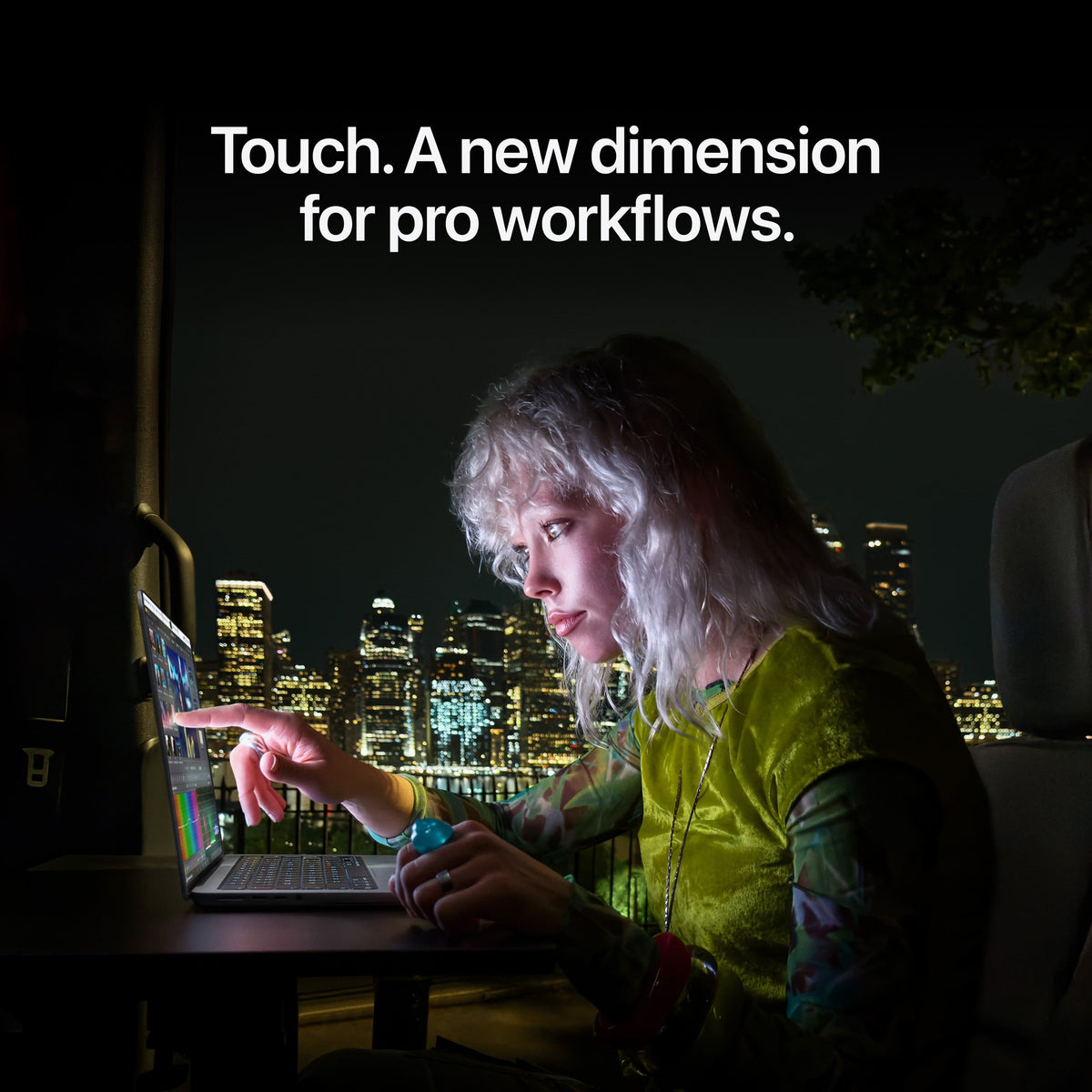 Apple - MacBook Pro 14-inch Laptop with PROLED XDR Touch Display - M5 Pro chip with 15-core CPU - 24GB Memory - 1TB SSD - Space Black