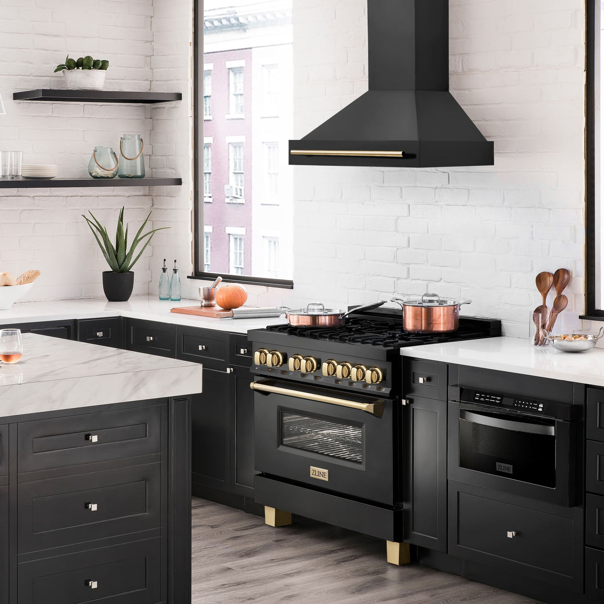 ZLINE - 36 inches - Externally Vented - Wall Range Hood - Black Stainless Steel