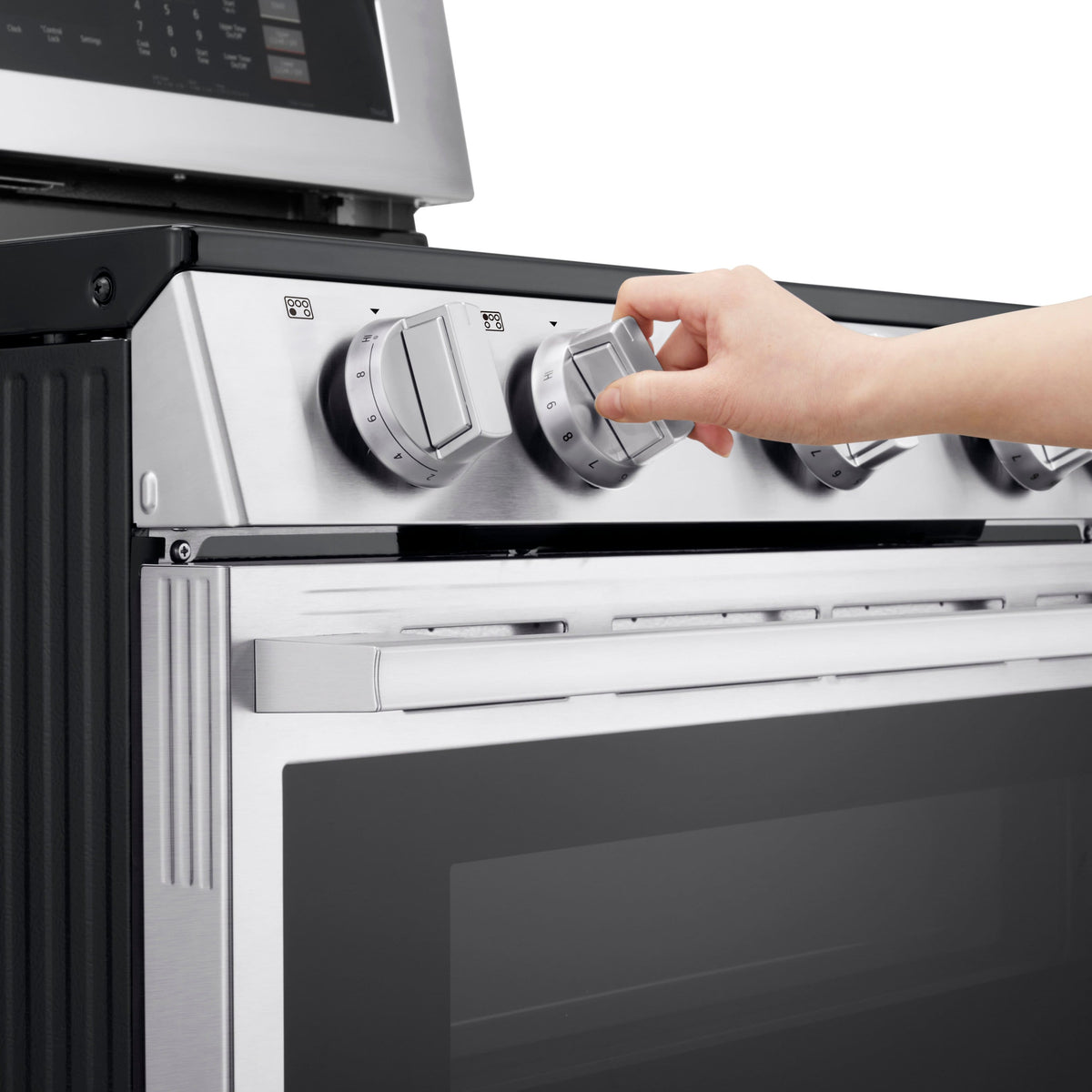 LG - 30-in 7.3 Cu. Ft. Freestanding Double Oven Elec True Convection Smart Range w/ 5 Elements, Air Fry and UltraHeat 3.2 kW - Stainless Steel
