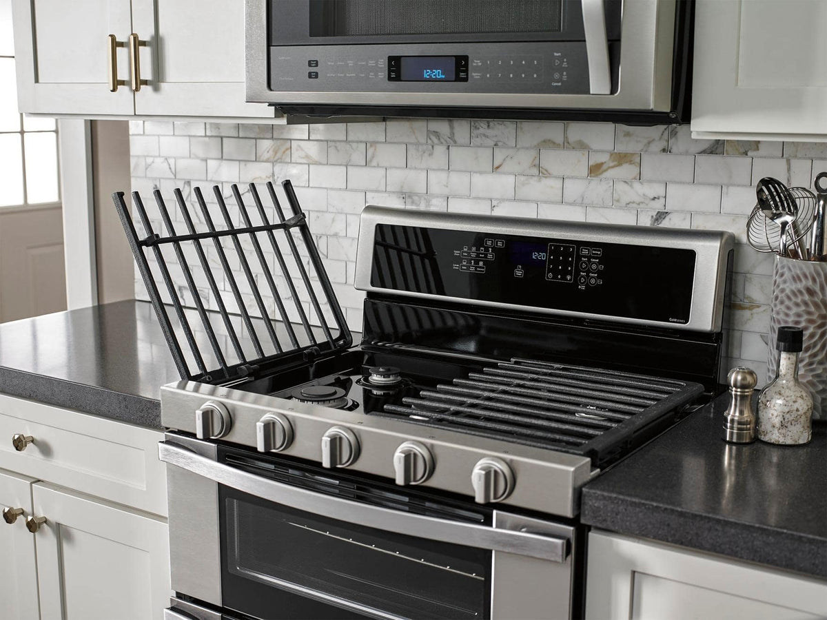 Whirlpool - 30 in. Wide 5 burners 6.0 cu. ft. Self-Cleaning Freestanding Double Oven Gas Convection Range - Stainless Steel